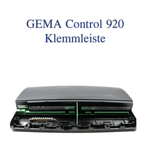 Schwarzer elektronischer Steuerkasten mit Terminalstreifen für Witterungsgeführte Regelung GEMA Control 920 mit Internetmodul Econet vom Typ CT6