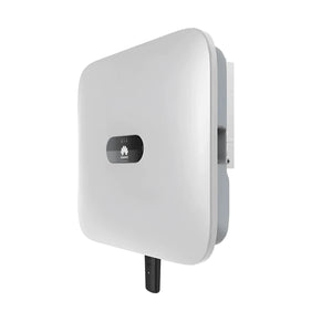Weiße Solarwechselrichter Sun2000-8KTl-M1 im PV Komplettpaket Huawei 8kW Vertex S+ Black